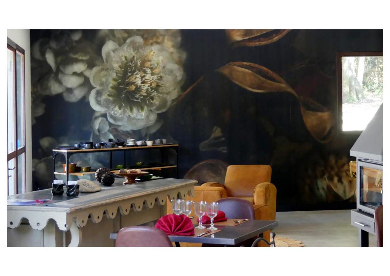 Le Predaiou Bed and Breakfast La Garde-Adhémar Εξωτερικό φωτογραφία